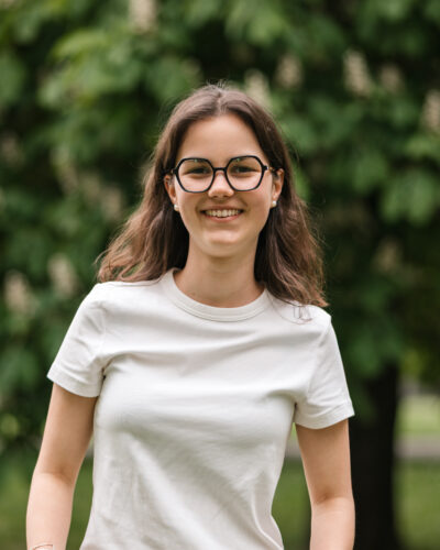 Portraitfoto von Emilia